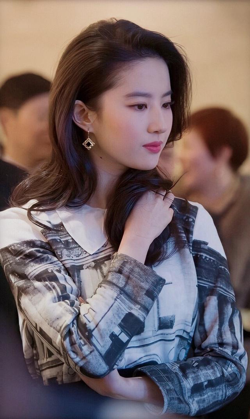 刘亦菲